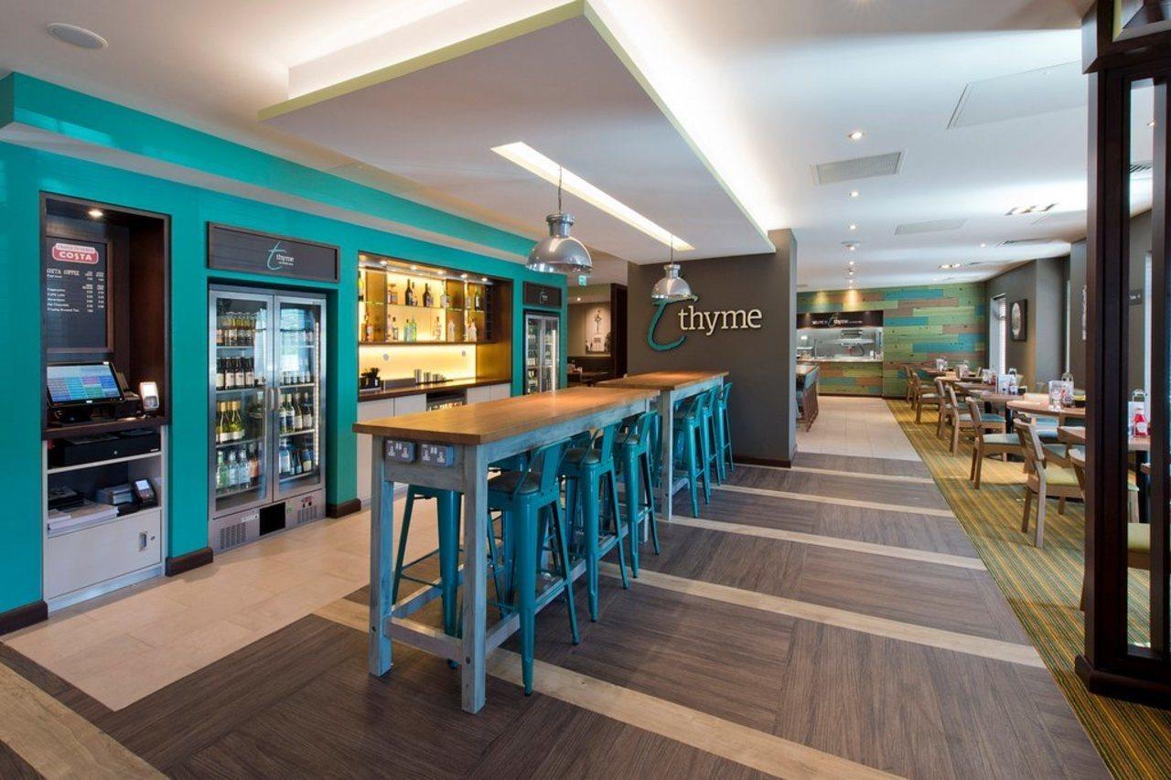 Premier Inn เซเวโนคส์ ภายนอก รูปภาพ